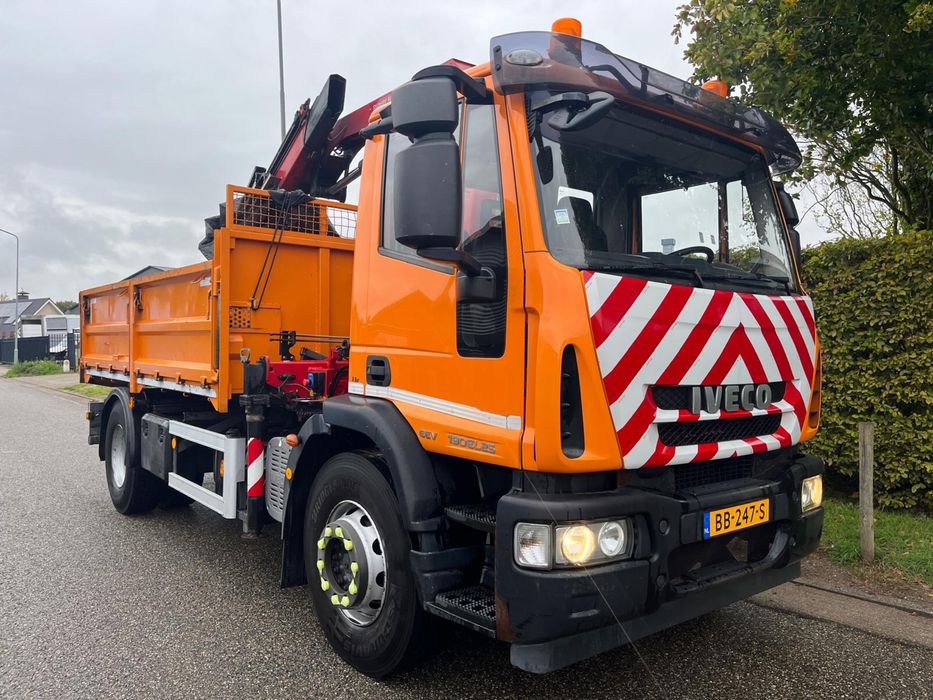 IVECO EUROCARGO 19Ton 250cv GRUA BASCULANTE SÓ 100.000KM  OPORTUNIDADE