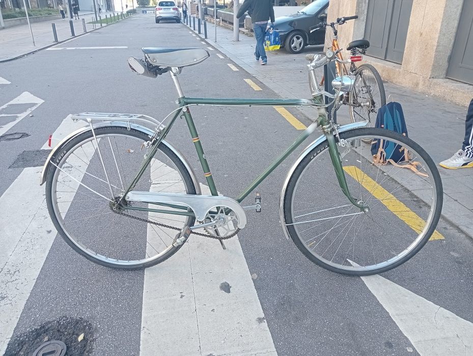 BIcicleta antiga COSMOS