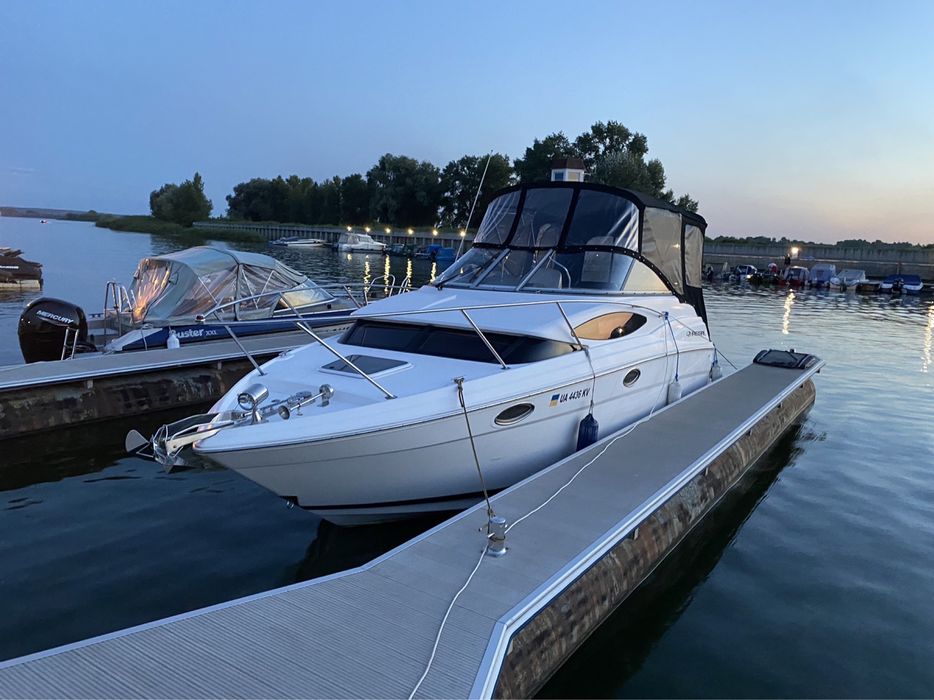 Regal 2565 с каютой / MerCruiser 300 л.с.