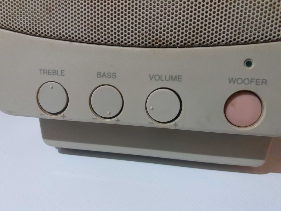 Colunas multimédia amplificada