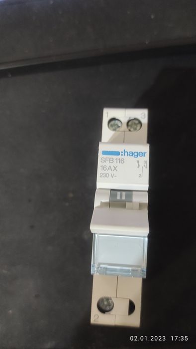 HAGER Перекидний рубильник, перемикач Hager, SFB 116 16AX