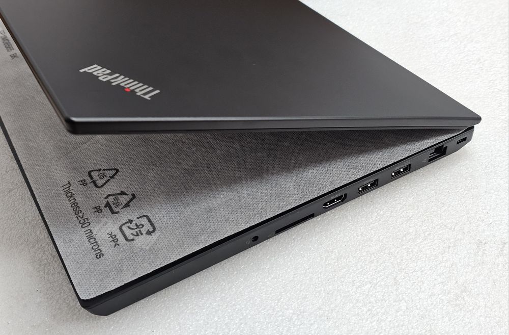 Нові ноутбуки Lenovo ThinkPad P15v Gen 1, i7-10750H, 32/512Gb, Win Pro