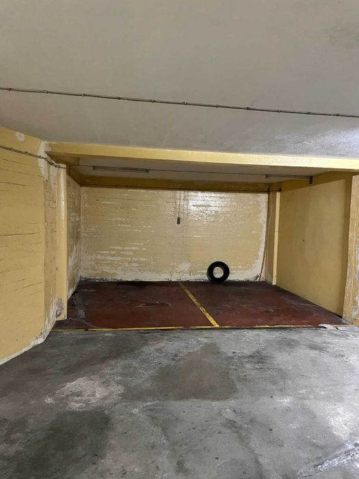 Lugar Garagem Cedofeita