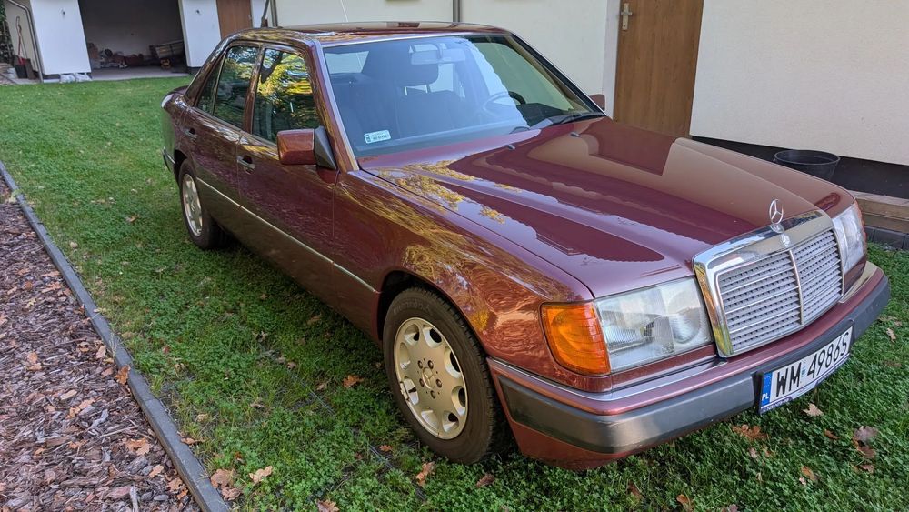 Mercedes-Benz W124