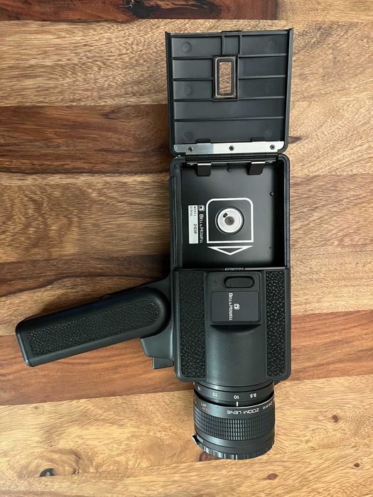 Câmara Super 8 Bell & Howell 2123 XL – Nova (nunca usada) + caixa original