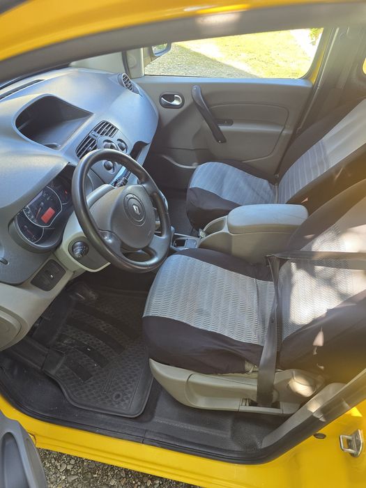В продажі Reno Kangoo 2 2010року 1.5D