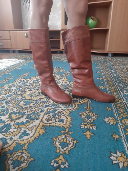 Кожаные осеннее сапоги на тоненьком флисе