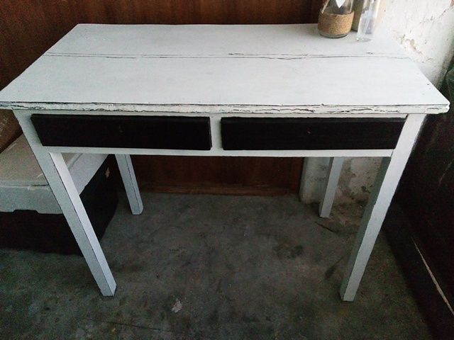 Decorative Table and Shelf with Drawers64740477970433121