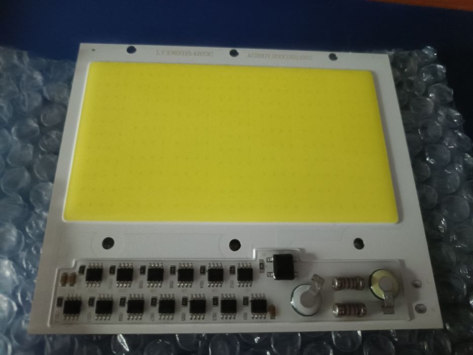 Płytka do chalogenu led200w