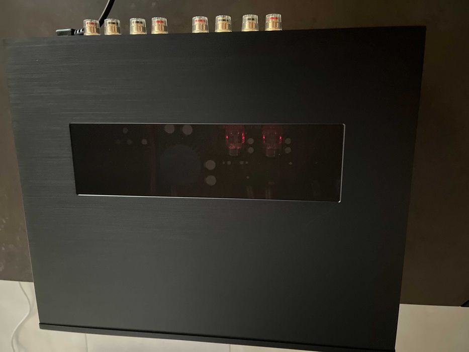 Wzmacniacz hybrydowy AVM Evolution A 5.2  z modułem DAC