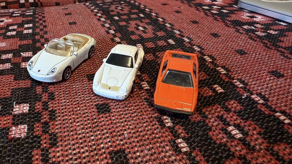 Hot wheels Porsche 911 carrera Lotus esprit s1 matchbox
