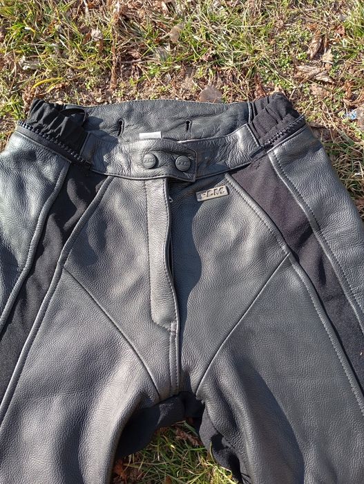 Жіночі мотоштани FLM