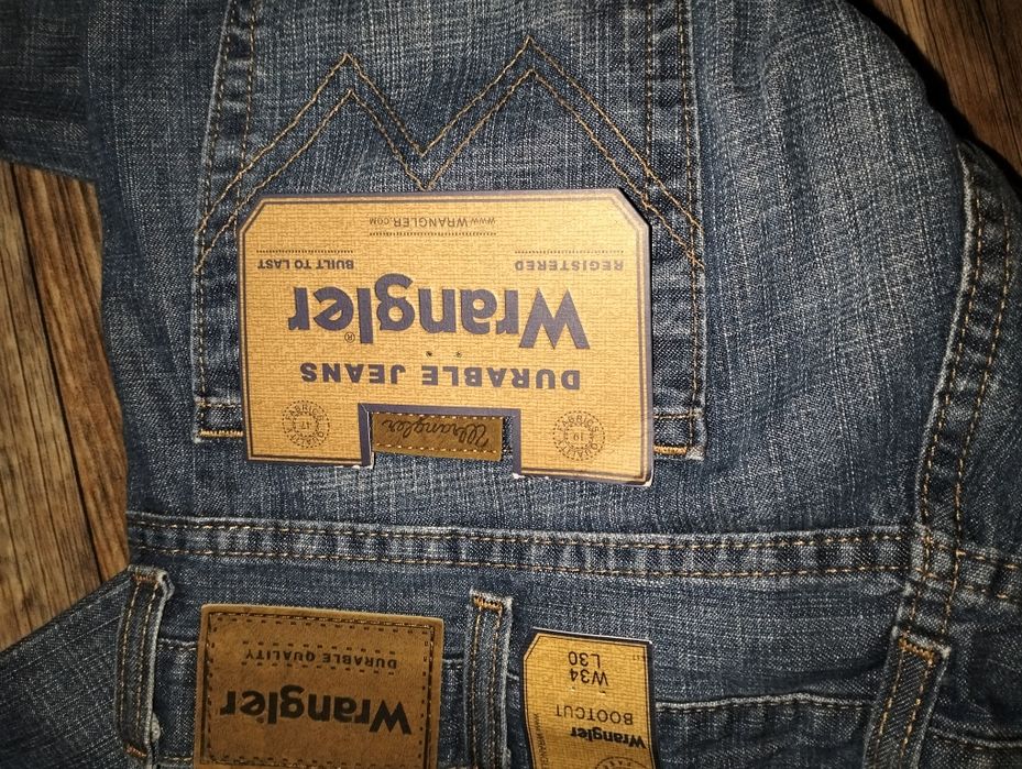 Джинсы, wrangler