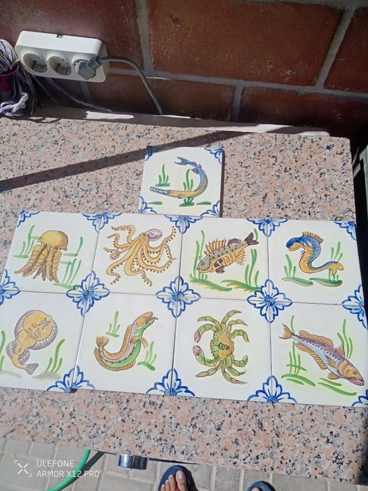 Azulejos viúva de Lamego 14x14 em excelente estado tenho mais de 100 peças