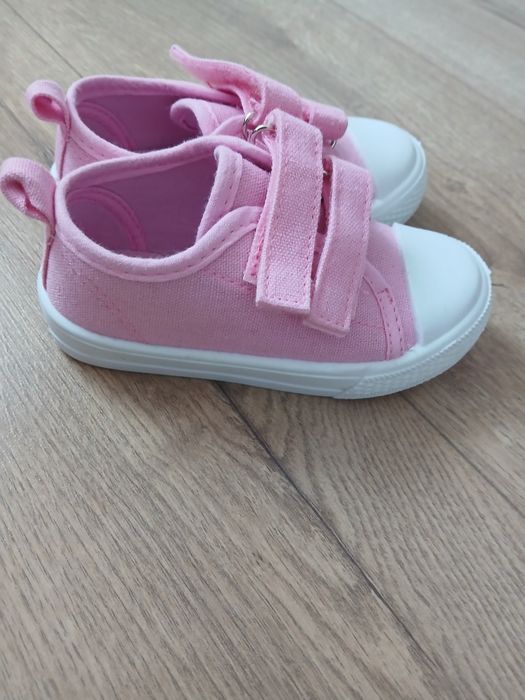 Nowe różowe trampki sinsay r.21