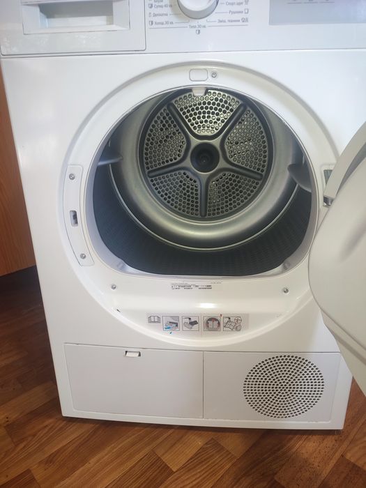 Сушильна машина Bosch