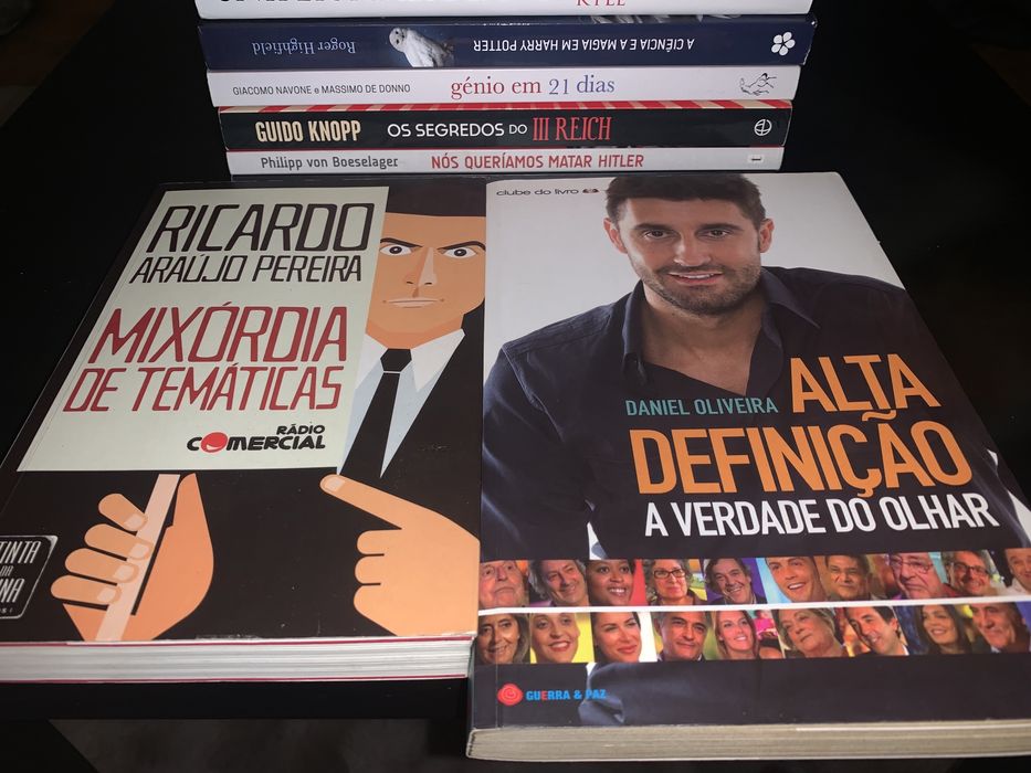 Conjunto de 13 Livros (Temas Diversos)