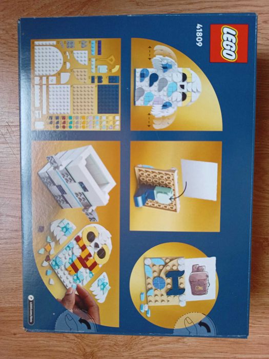 LEGO 41809 DOTS – Pojemnik na długopisy w kształcie Hedwigi