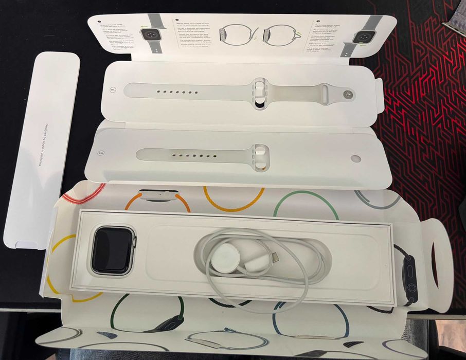 Apple Watch SE 2nd Gen 44mm Cellular