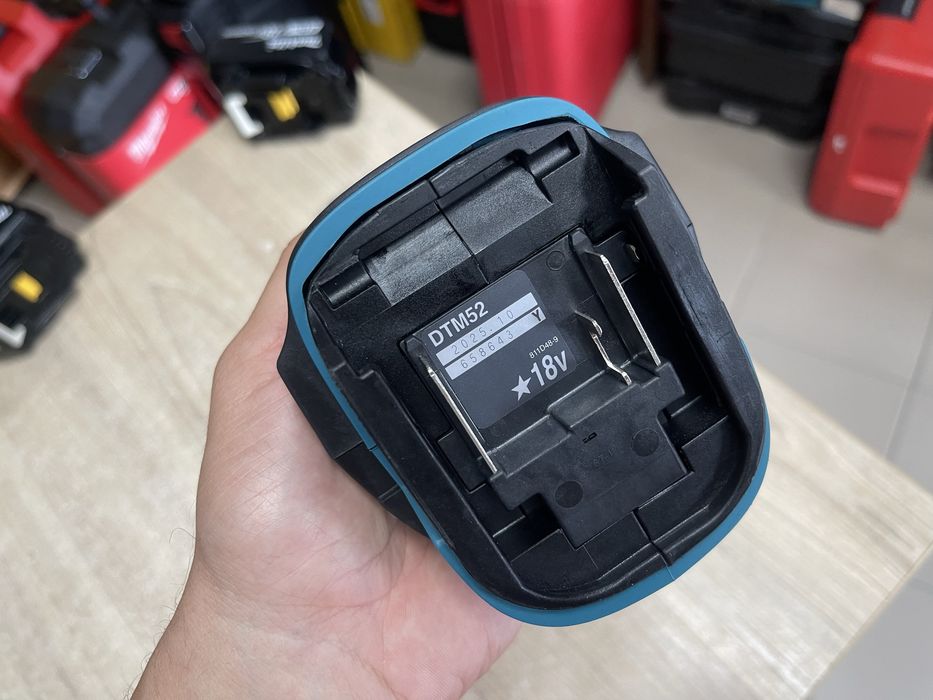 Makita DTM52 / безщітковий реноватор Макіта