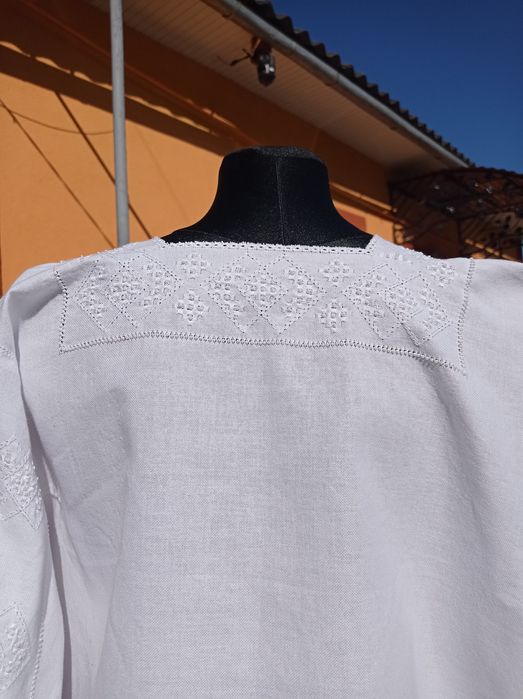 Вишита сорочка біла