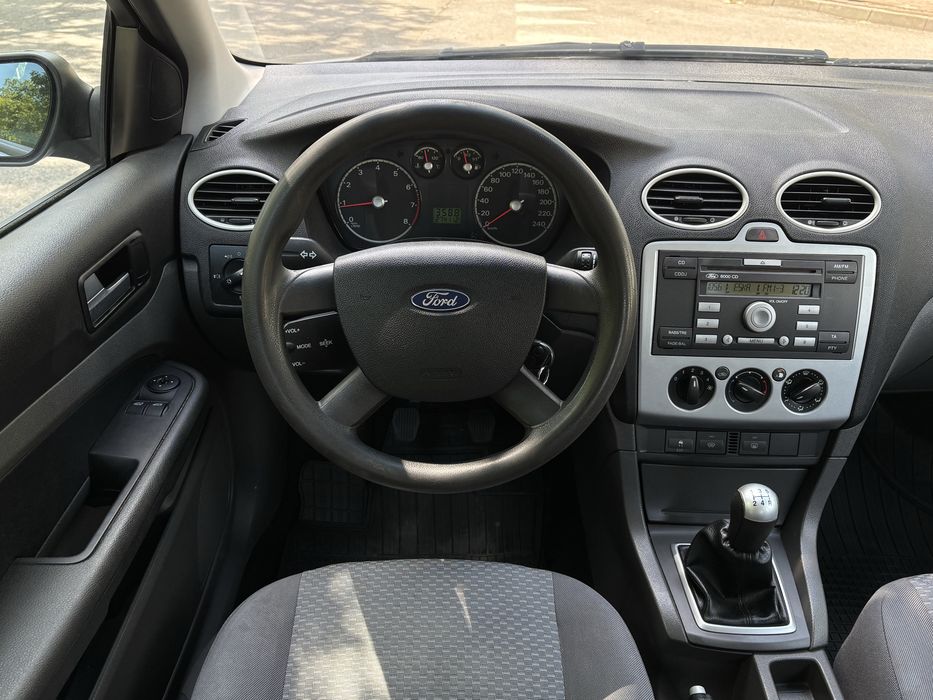 Focus 1.6 benzyna, KLIMA!