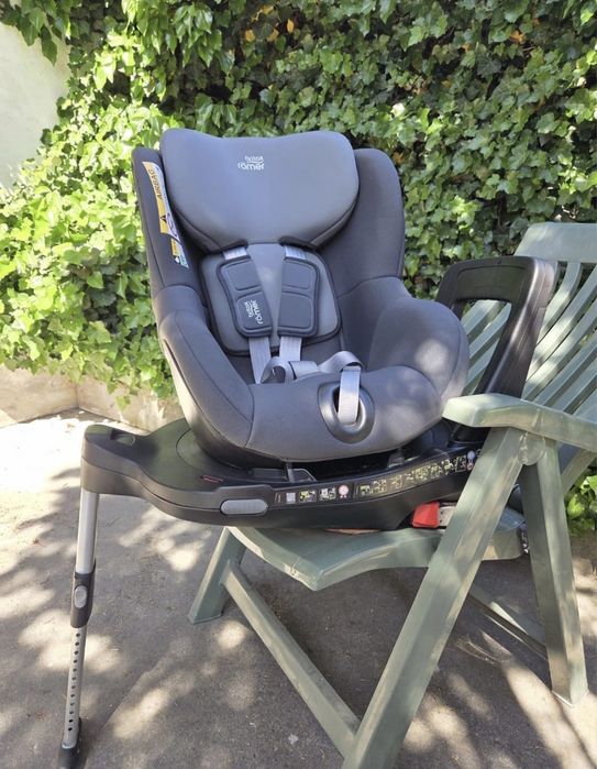 Fotelik samochodowy Britax Romer, obrotowy