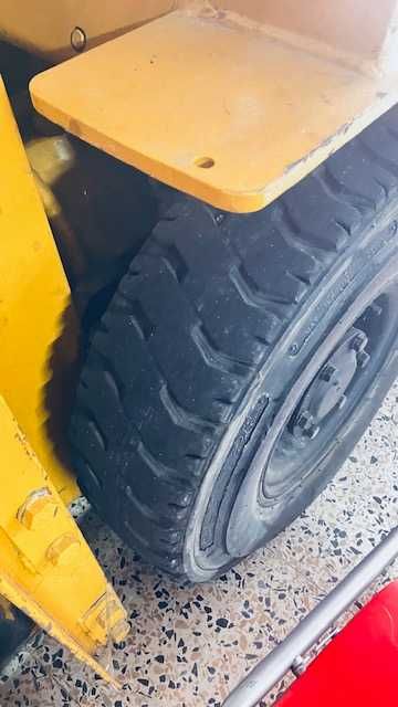 Empilhador MITSUBISHI 15
