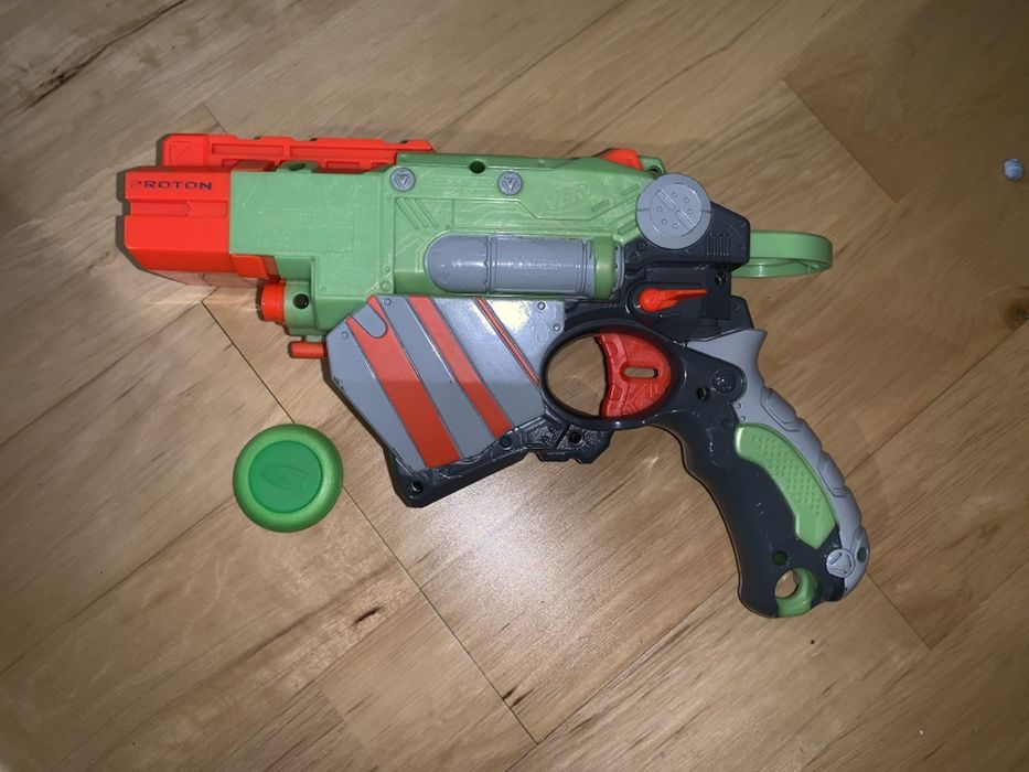 Pistolet zabawkowy NERF