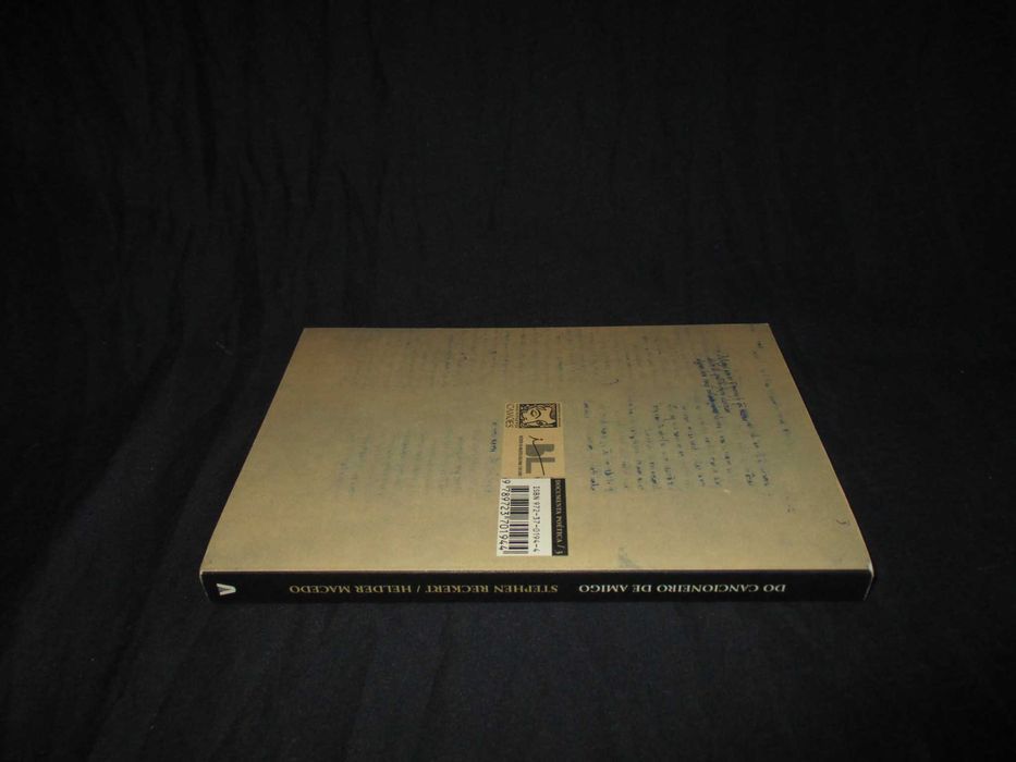 Livro Do Cancioneiro de Amigo Helder Macedo
