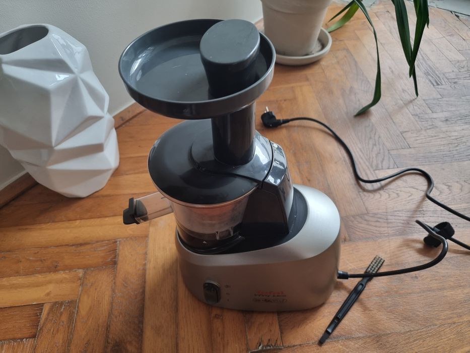 Uszkodzona Wyciskarka Wolnoobrotowa Tefal - na części