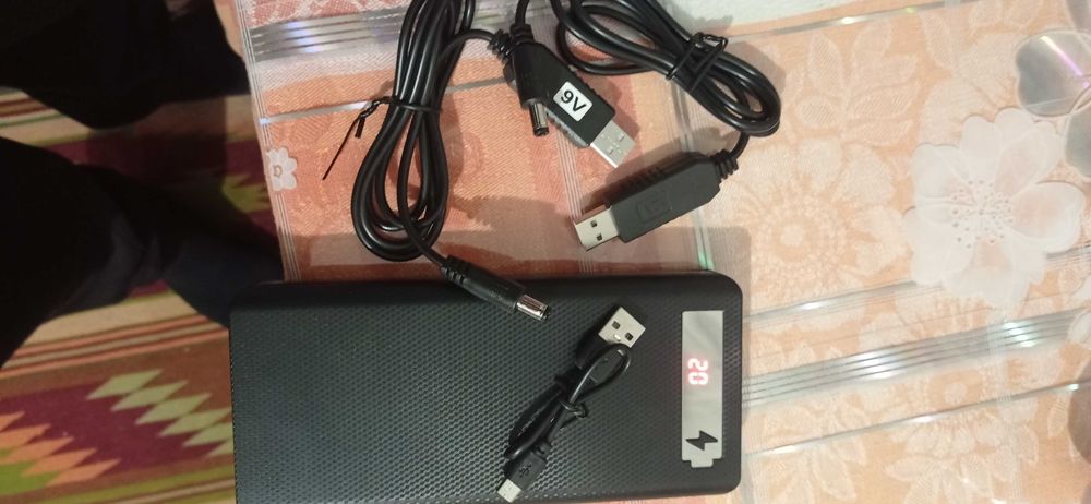 Павер  банк  на 8 шт 18650 ємкістю 3200 кожен