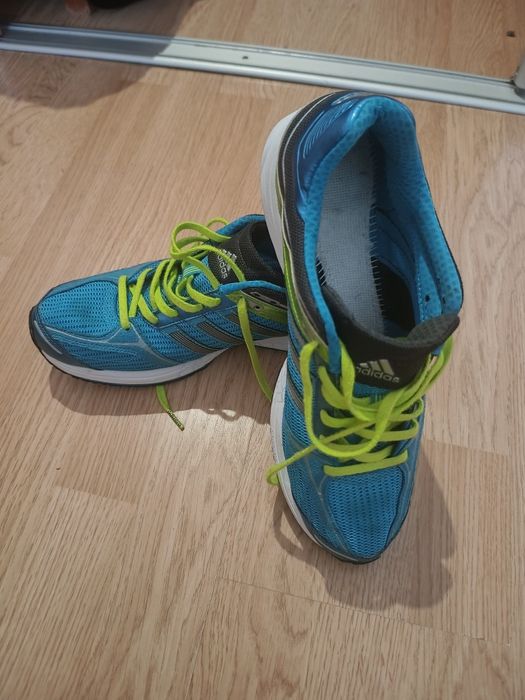 Беговые кроссовки Adidas Adizero Mana 6