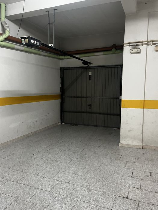 Garagem Box 17m² | Quintinhas – Charneca da Caparica