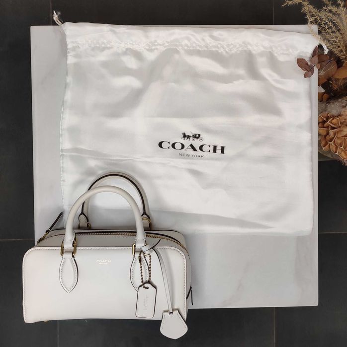 Сумка Coach Bowery Satchel 22 Chalk