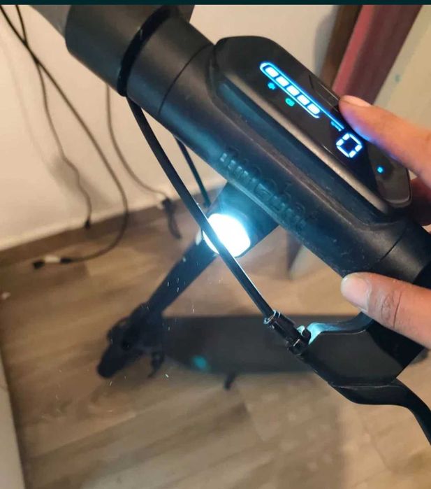 Trotineta nineboot E2