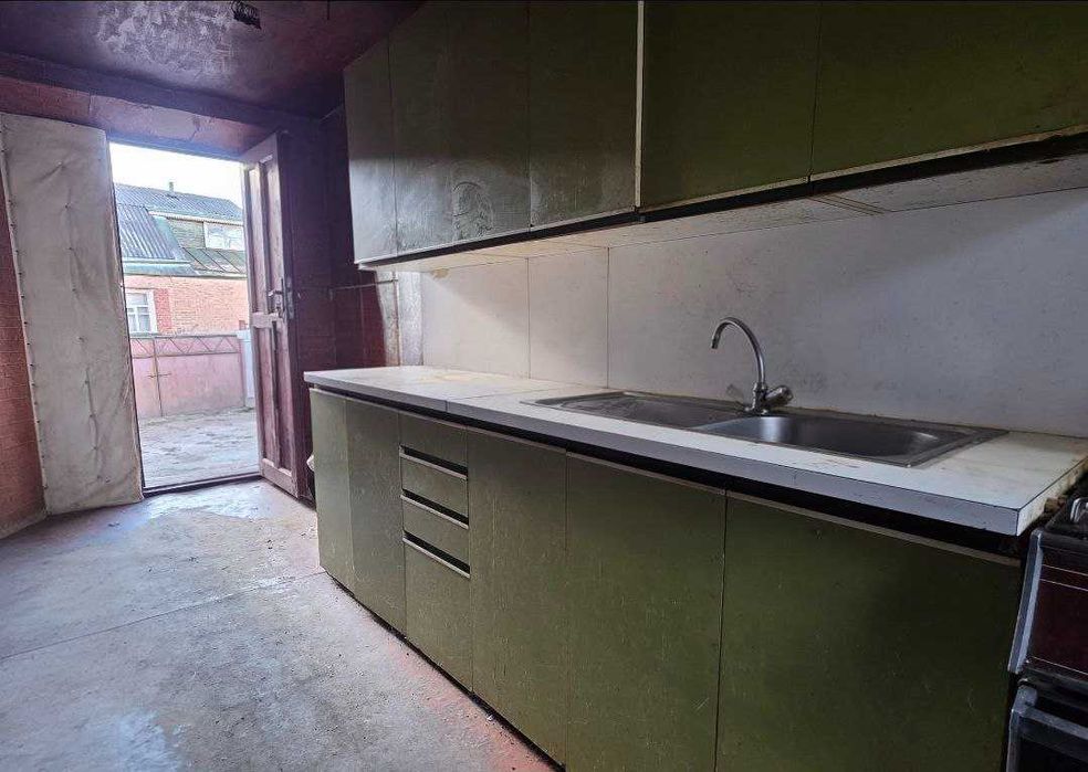 Продам окремий будинок