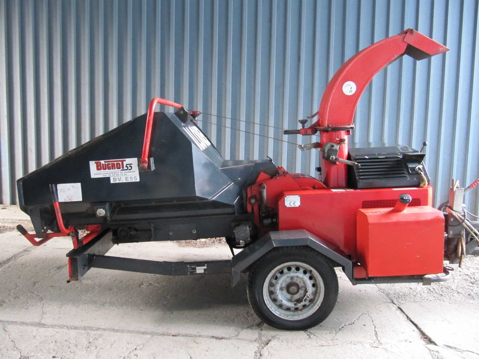Rębak Kruszarka Rozdrabniacz BUGNOT 3 cyl. Diesel Zarejestrowany
