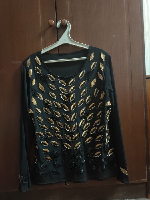 Праздничная женская блуза