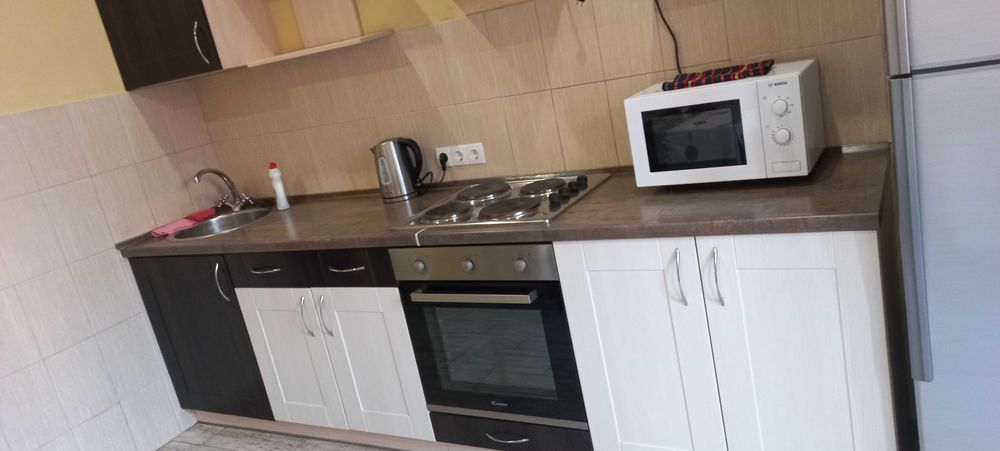 Подобово Лiвий берег Посуточно Караван Донецьке шосе Миру Вокзал Кобза