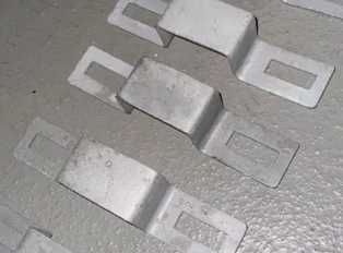 Obejma 40x60 pośrednia ocynk do paneli ogrodzeniowych