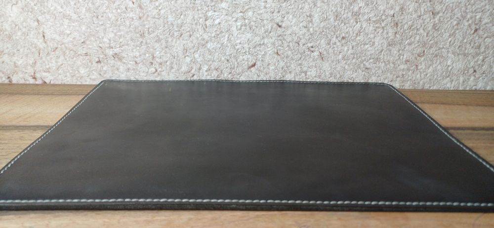 Шкіряний чохол для ноутбука Apple MacBook Air 13