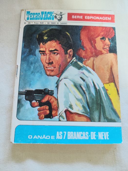 2 revistas Texas Jack com cromos de futebol