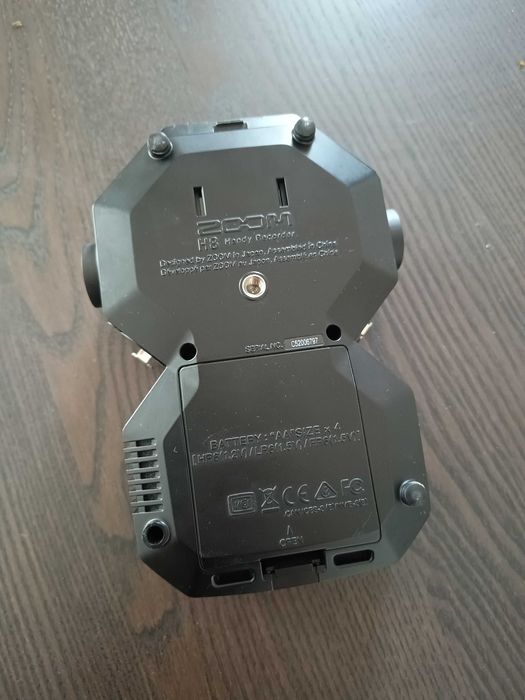 Zoom H8 z kapsułą