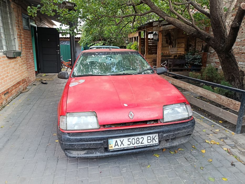 Renault 19 1996 год