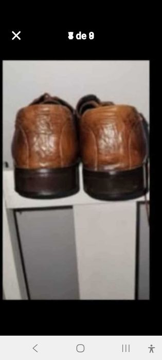 Vendo Sapatos classicos de homem em pele,marca (MÁXIMO DUTTI-MOSHION)