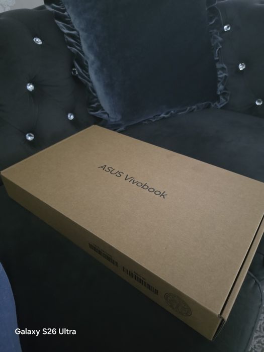 Laptop ASUS X1407Q nowy