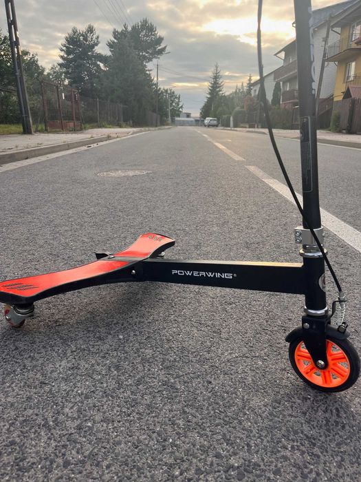 Hulajnoga RAZOR trójkołowa powerwing