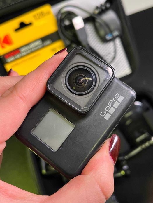 Екшн-камера GoPro Hero 7 Black з картою пам'яті