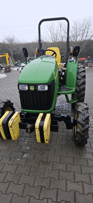 Ciągnik John Deere 4520